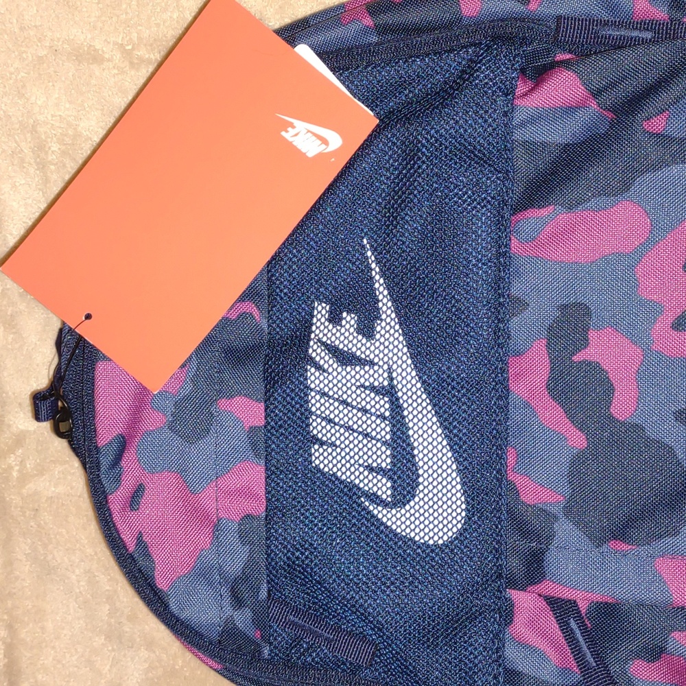 NIKE Elemental 2.0 Backpack - Picture 8 of 11